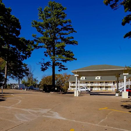 Hotel O Eureka Springs - Christ Of Ozark Area Bagian luar foto