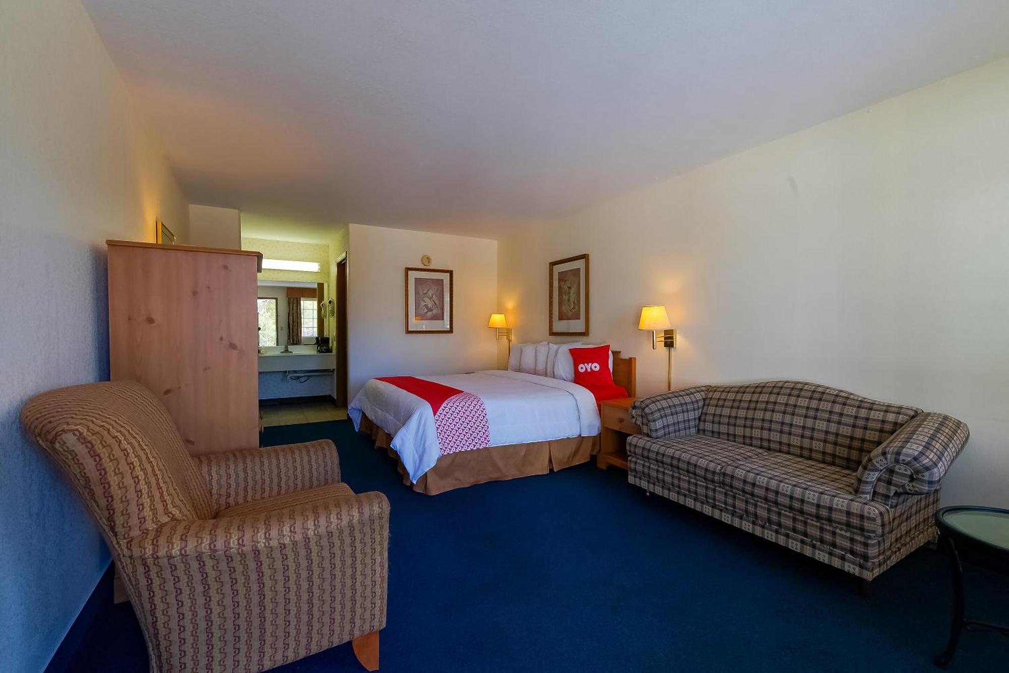 Hotel O Eureka Springs - Christ Of Ozark Area Bagian luar foto