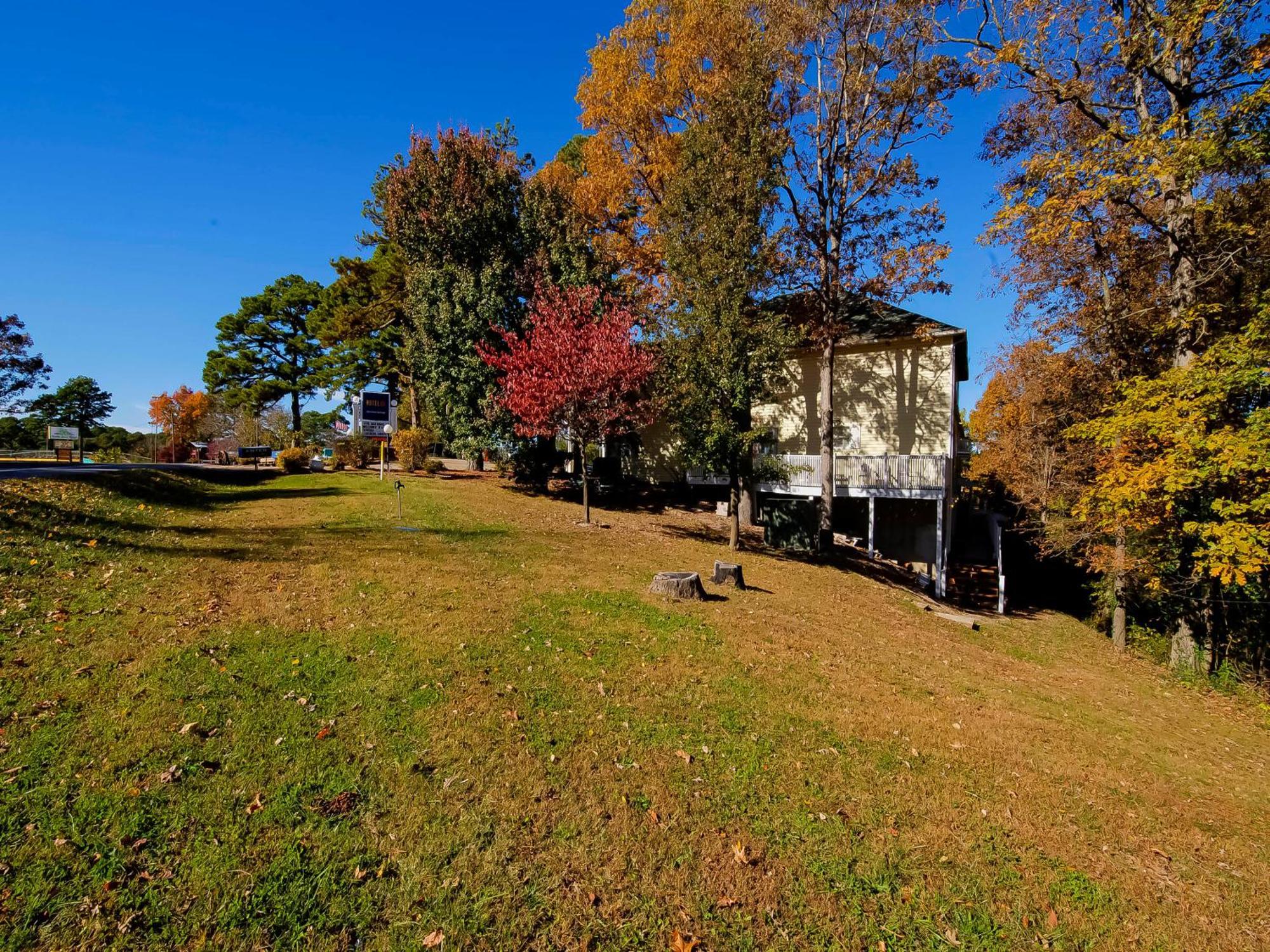 Hotel O Eureka Springs - Christ Of Ozark Area Bagian luar foto