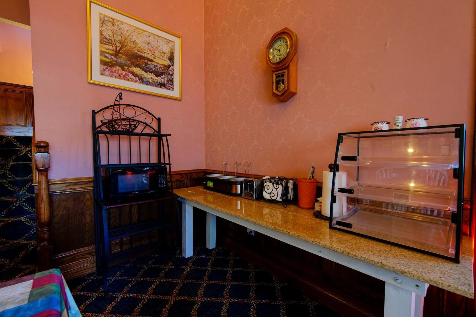 Hotel O Eureka Springs - Christ Of Ozark Area Bagian luar foto