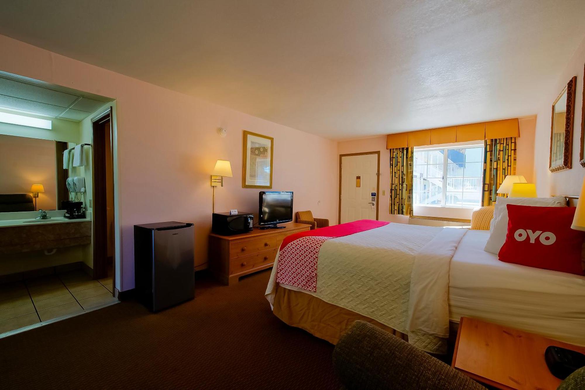Hotel O Eureka Springs - Christ Of Ozark Area Bagian luar foto