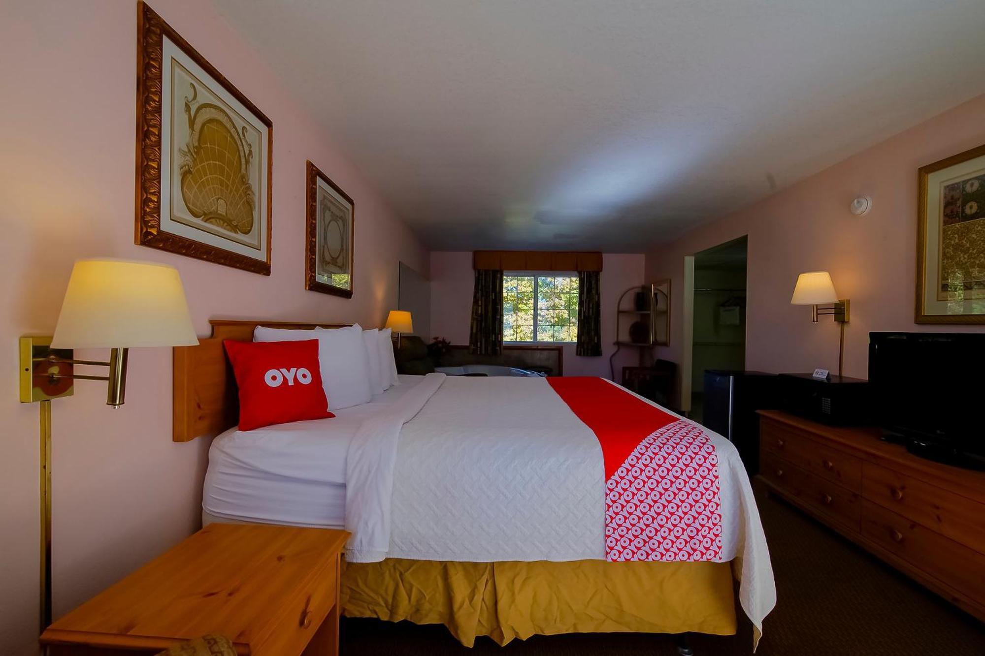 Hotel O Eureka Springs - Christ Of Ozark Area Bagian luar foto