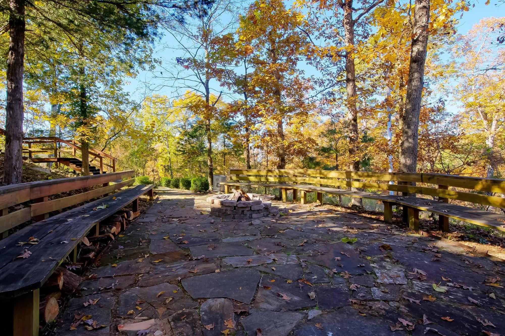 Hotel O Eureka Springs - Christ Of Ozark Area Bagian luar foto