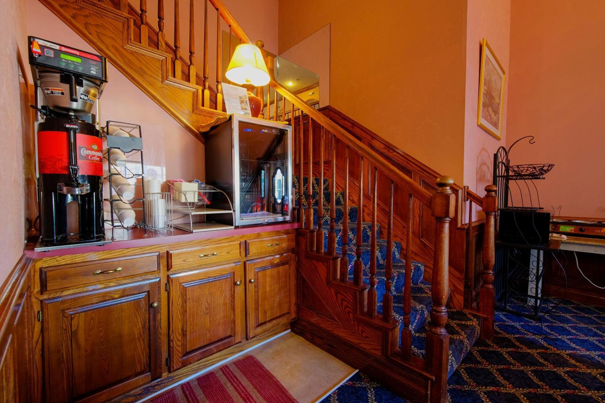 Hotel O Eureka Springs - Christ Of Ozark Area Bagian luar foto